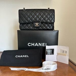 Chanel Classic Double Flap Medium Caviar
